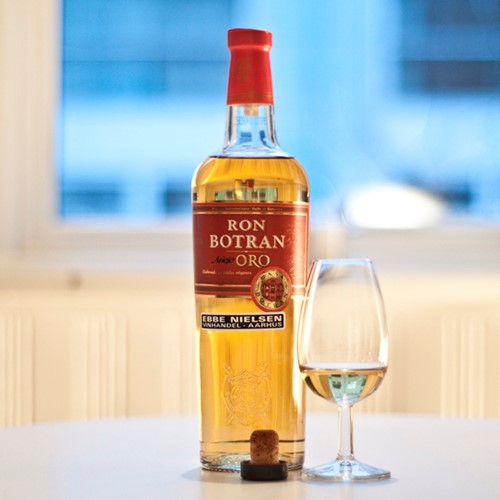 Ron Botran Añejo Oro