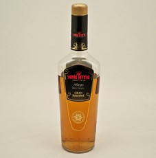 Santa Teresa Añejo
