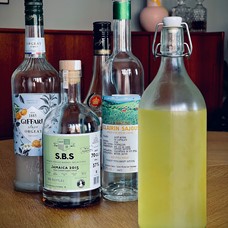 Romhattens Clarified Mai Tai
