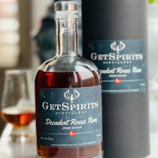 GetSpirits Decadent Roses Rum Sweet Edition