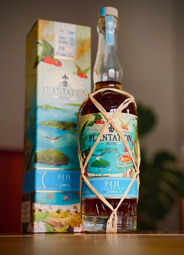 Plantation Rum 2004 Fiji Islands 