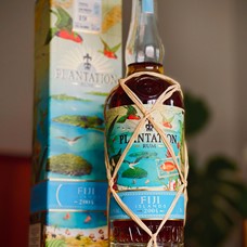Plantation Rum 2004 Fiji Islands 