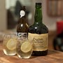 Det skal du drikke nytårsaften: Rum & Tonic!