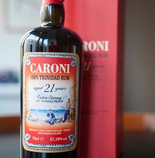 Velier Caroni Aged 21 Years 57,18%